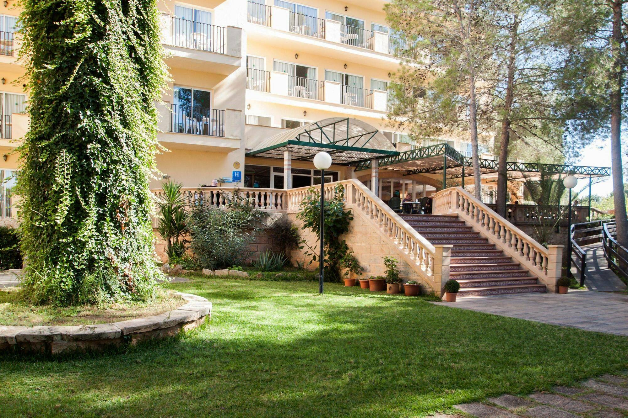 Bluesea Costa 3*
